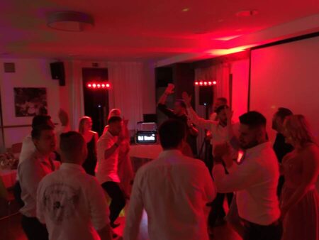 DJ na svatbu